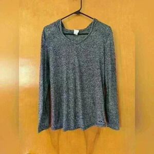 C9 by Champion long sleeved light hoodie, L